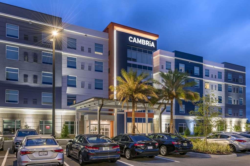 Cambria Hotel Orlando Airport Екстериор снимка